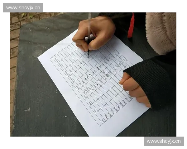 构建以体能测试档案为核心的学生健康发展综合管理体系框架的研究 构建以体能测试档案为核心的学生健康发展综合管理体系框架的研究